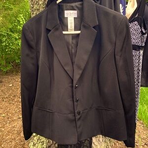 Black light weight jacket. Blazer